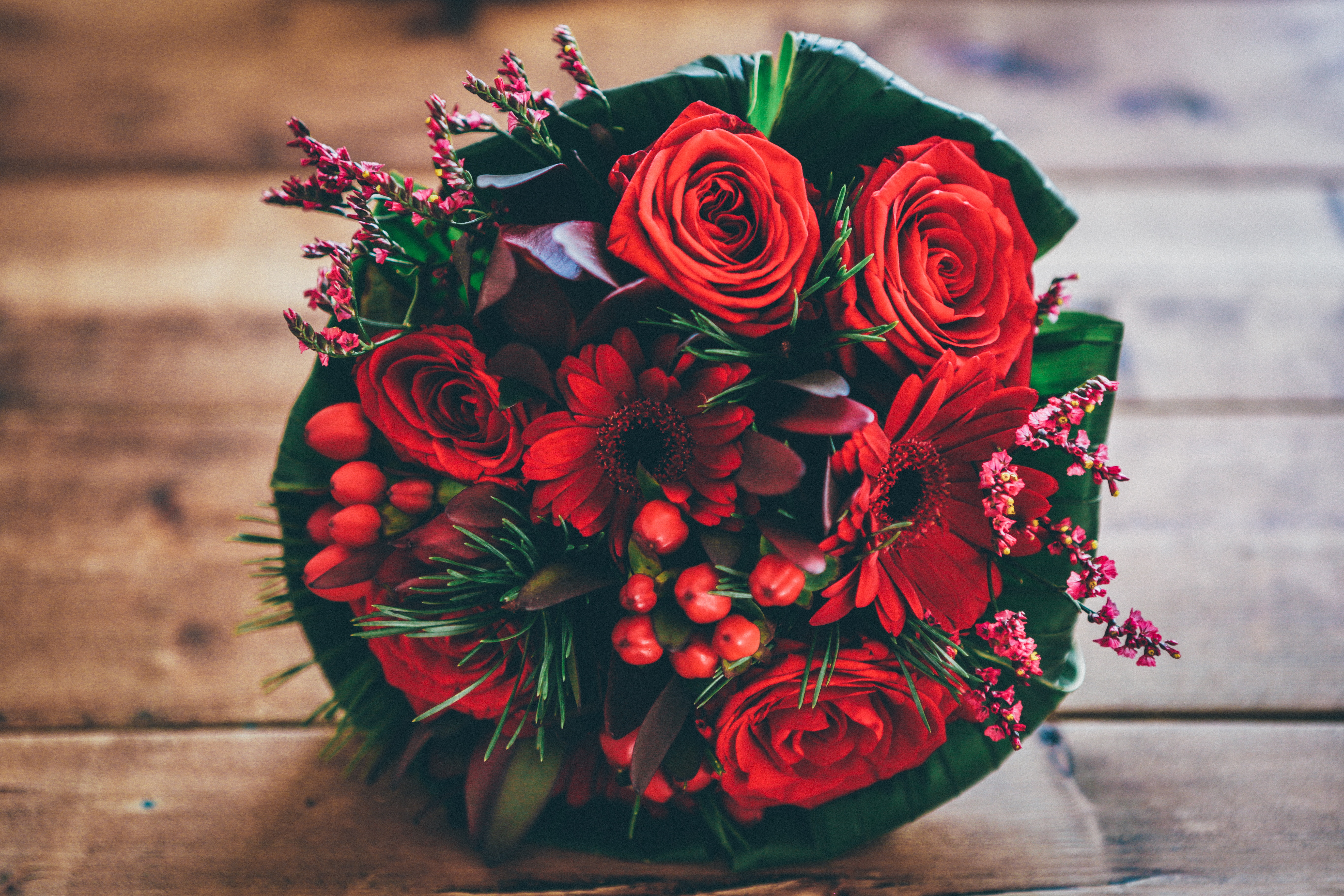 Purebloomer: Romantic Flower Delivery - Create a Magical Mood